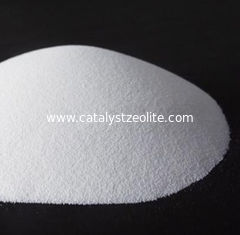 Zsm-5 Zéolite Beta Zéolite Sapo-34 Zéolite Y Zéolite Lit ébulliteur Lit fluidisé Porteur de catalyseur de microsphère