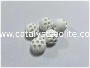 7 trous de 16 mm Cao 4-2 soutient le catalyseur Alpha Alumina