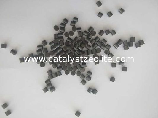 Catalyseur de synthèse de méthanol à cylindre noir avec densité de masse 1.1-1.4