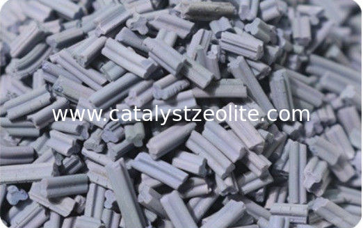 alumine γ-Al2O3 d'alumine gamma de 2-8mm alpha ou forme en cristal de particules du θ- Al2O3 d'alumine de soutien sphérique de catalyseur